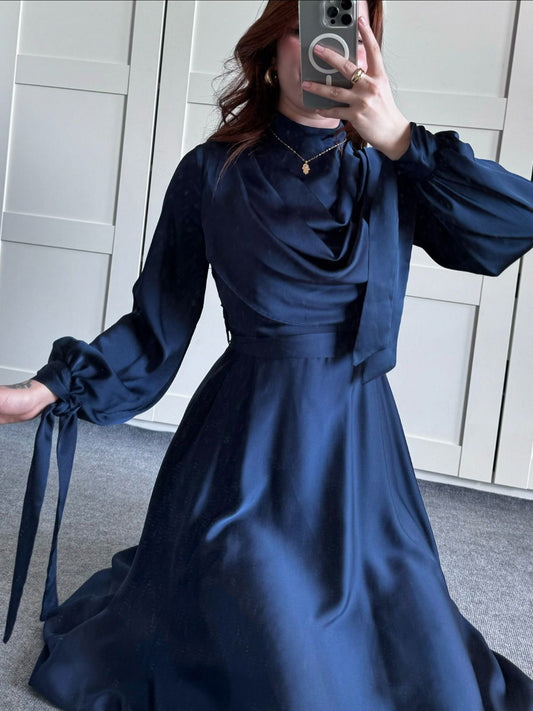 Luxe Elegant Solid Maxi Dress